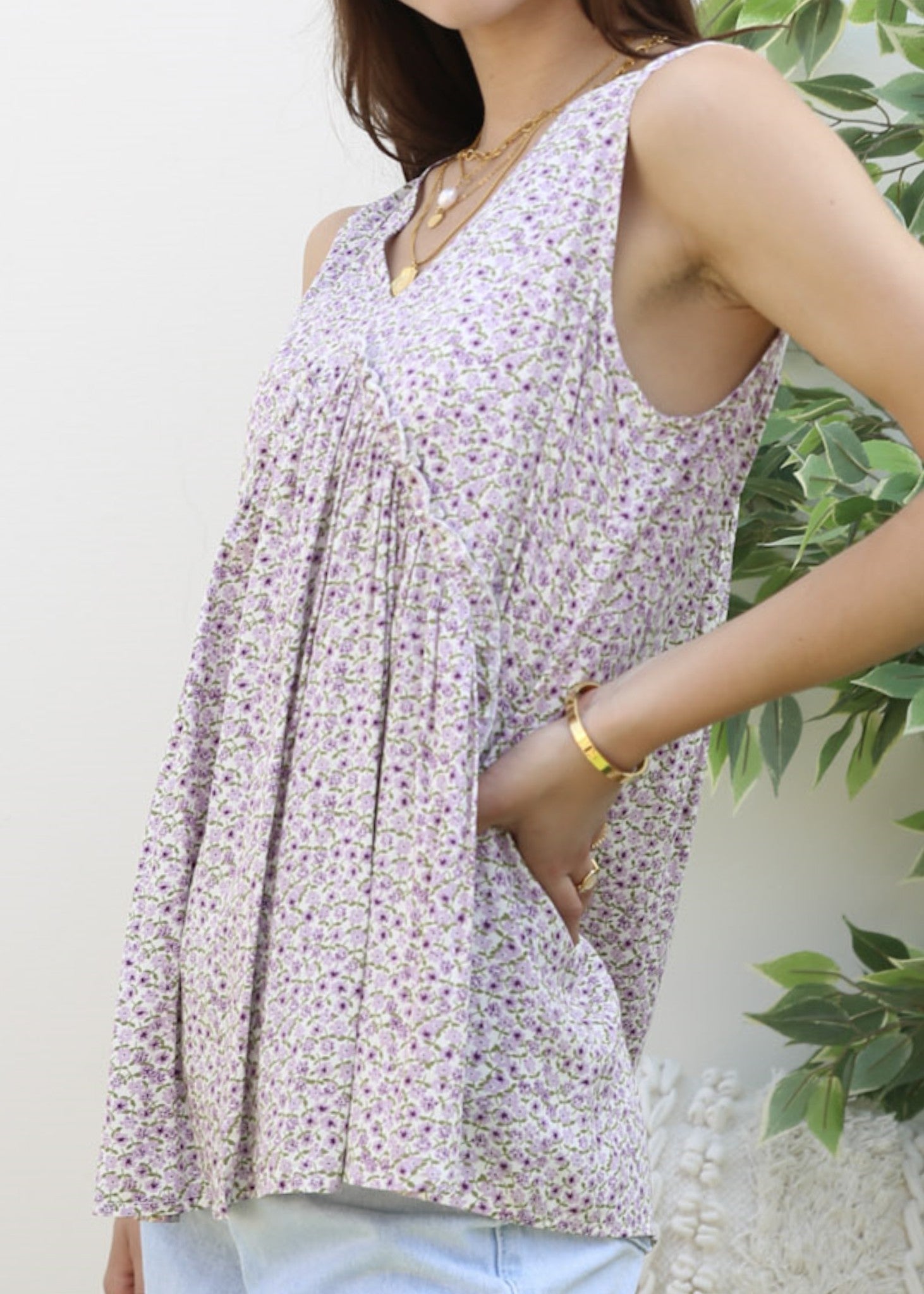 V Neck Floral Flowy Top