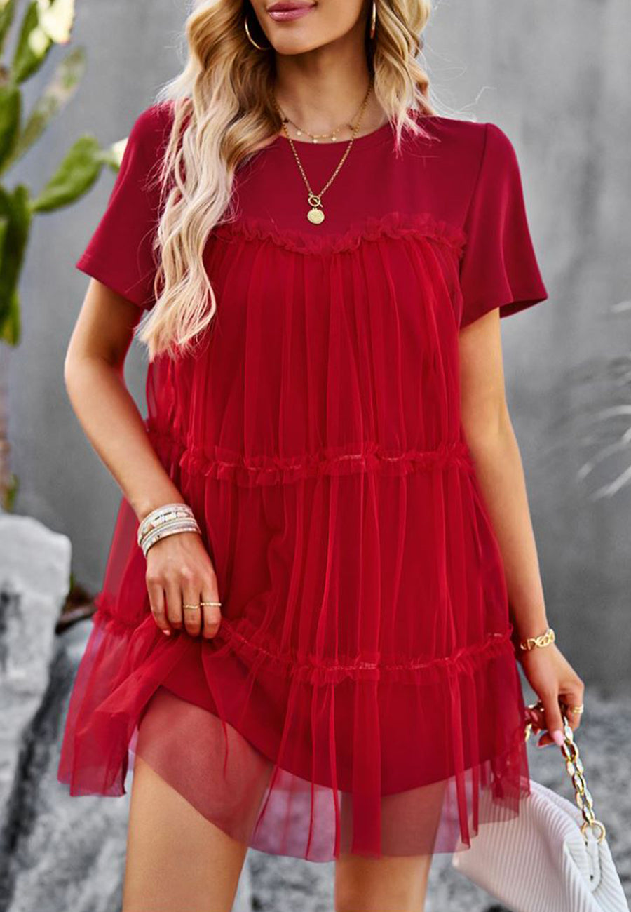 Vestido de tul con cuello redondo