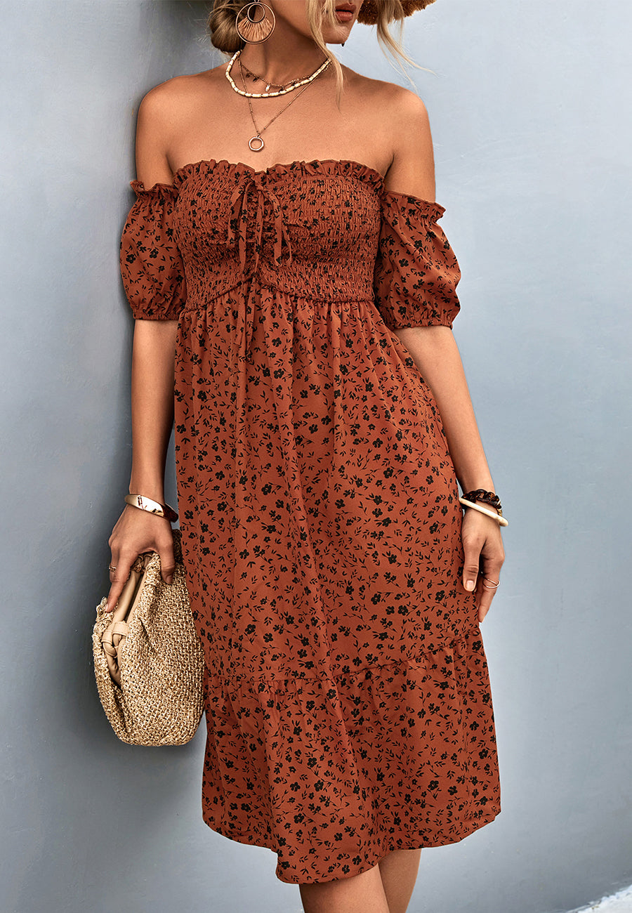 Vestido floral con hombros descubiertos y mangas abullonadas