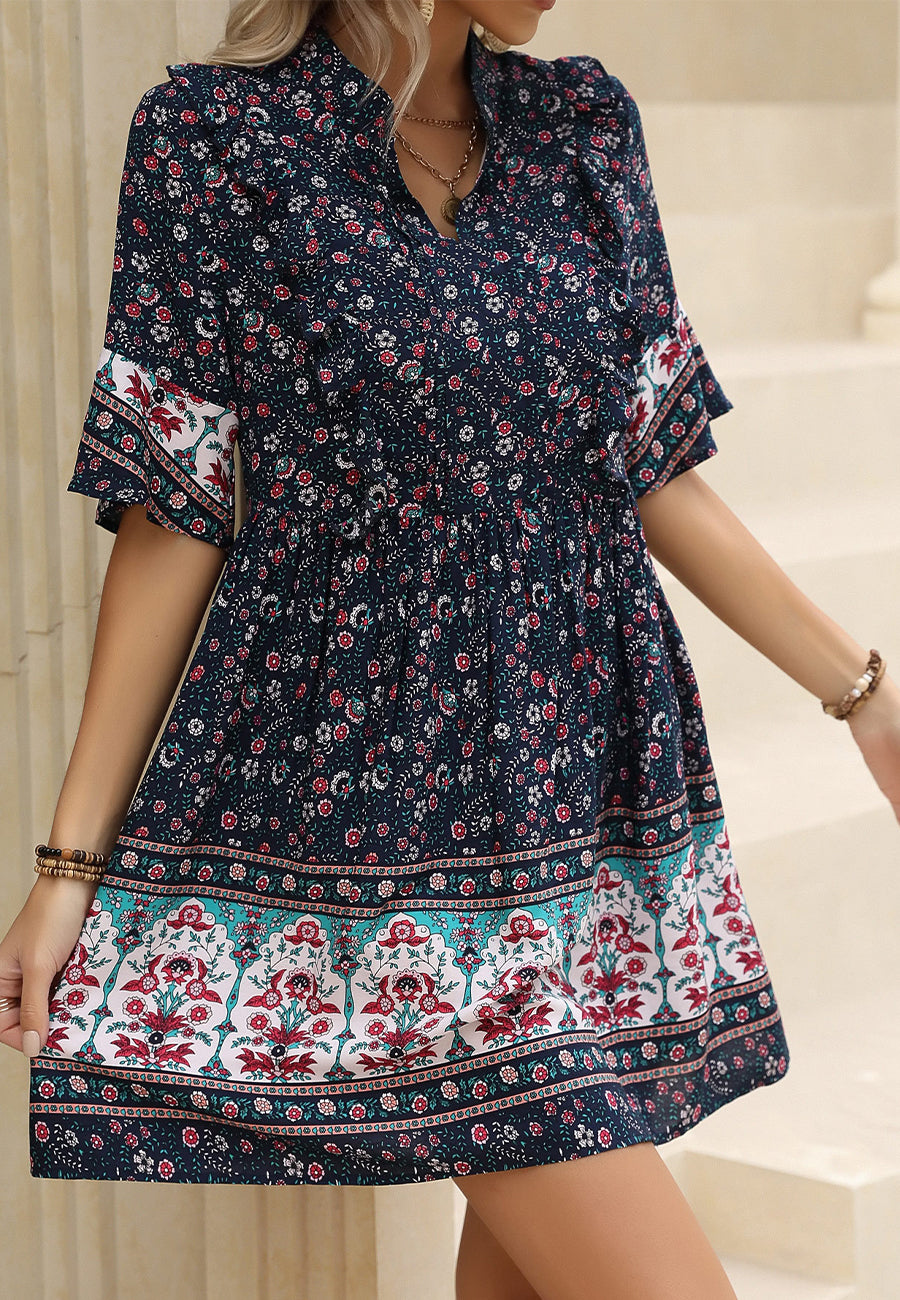 Vestido bohemio con estampado floral y volantes en la parte delantera