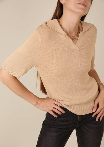 Camisa de punto con cuello en V