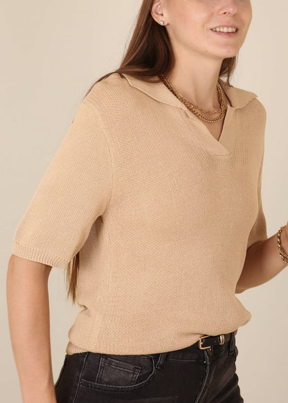 Camisa de punto con cuello en V