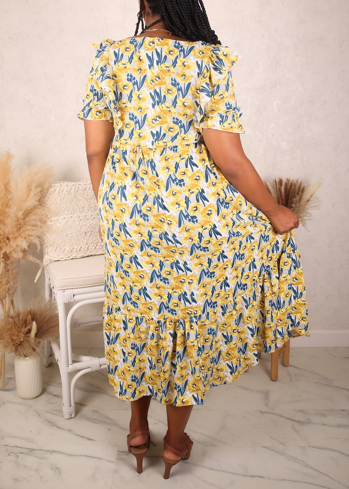 Vestido con volantes en la parte delantera, talla grande, amarillo