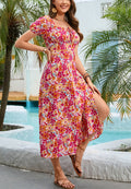 Vestido con cuello con cordón y estampado floral carmesí