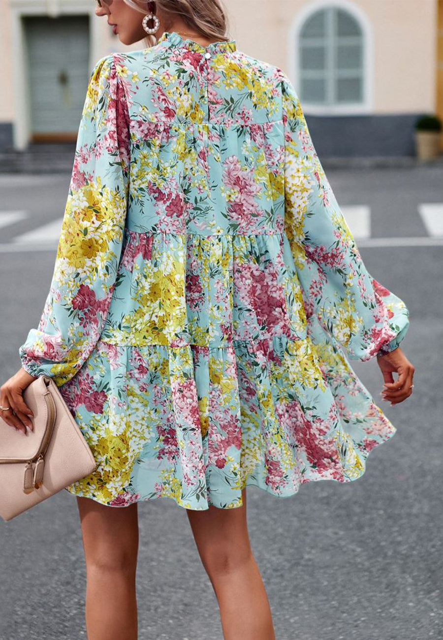 Vestido con botones y cuello fruncido