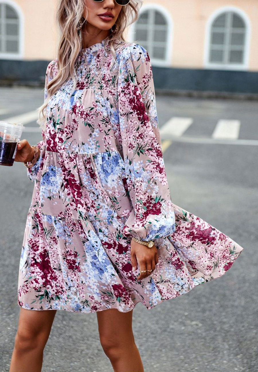 Vestido con botones y cuello fruncido