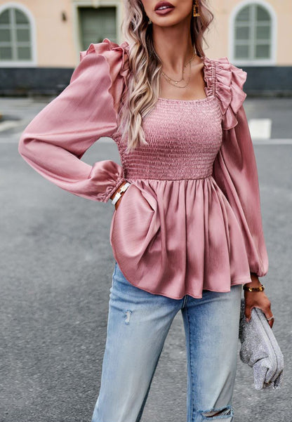 Blusa peplum con hombros con volantes