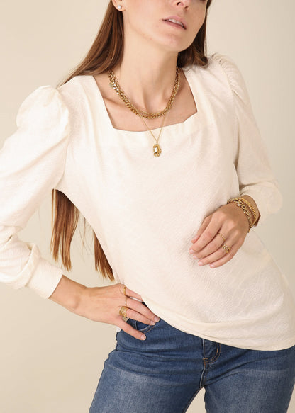 Blusa plisada con escote cuadrado y hombros descubiertos
