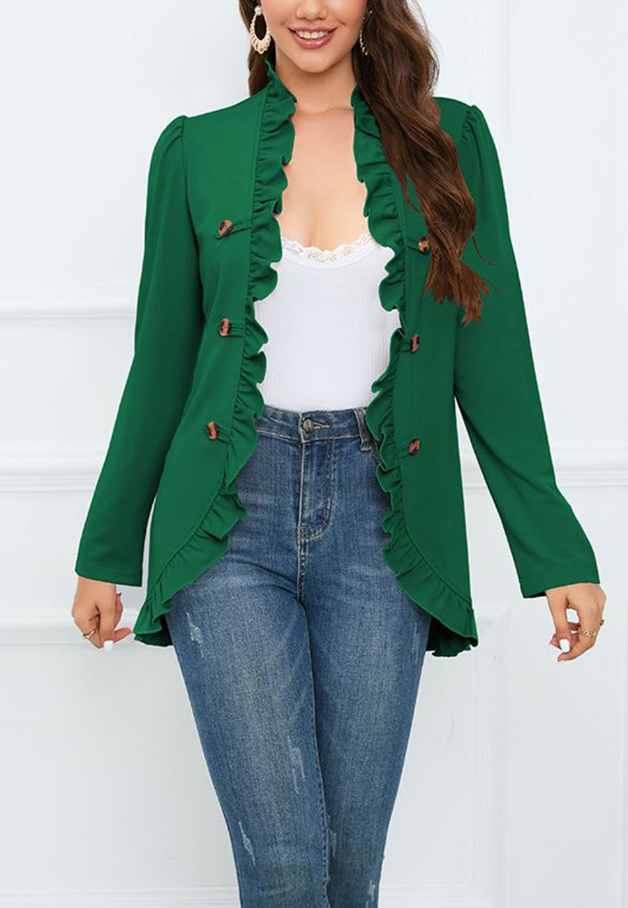 Abrigo con botones en contraste y ribete de volantes