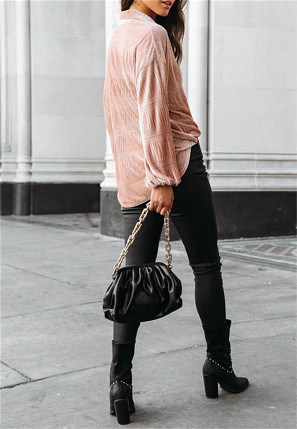 Blusa con botones y mangas globo
