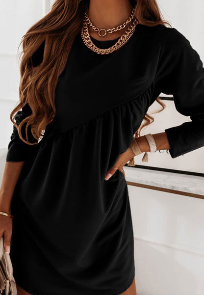 Round Neck Pleated Design Dress