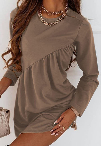 Round Neck Pleated Design Dress