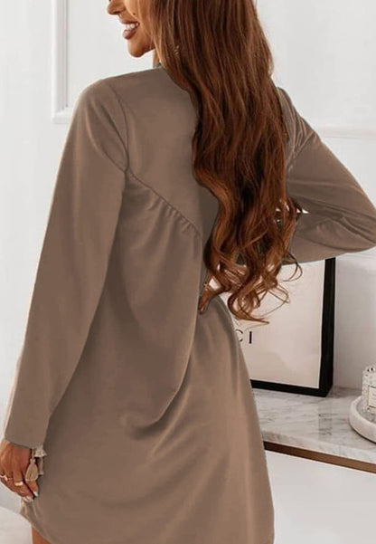 Round Neck Pleated Design Dress