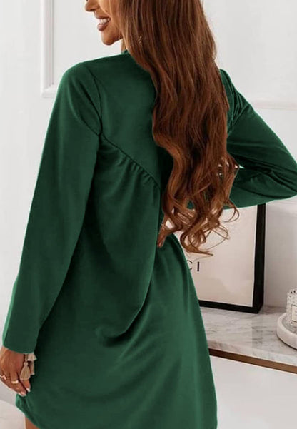 Round Neck Pleated Design Dress