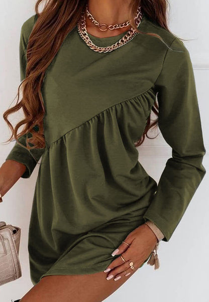 Round Neck Pleated Design Dress