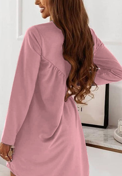 Round Neck Pleated Design Dress
