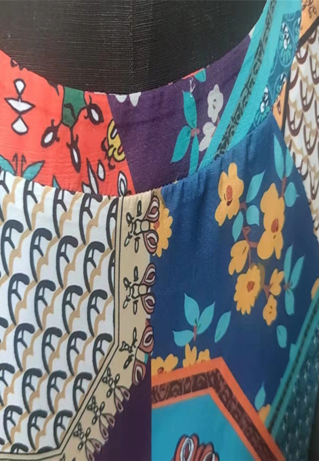 Vestido largo bohemio con estampado multicolor