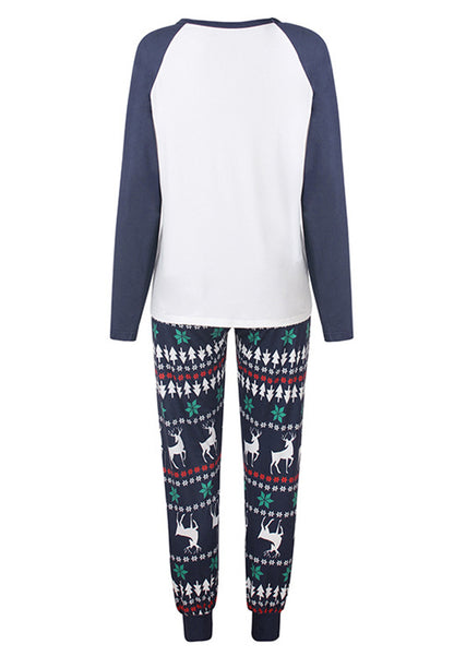 Pijama con diseño de renos