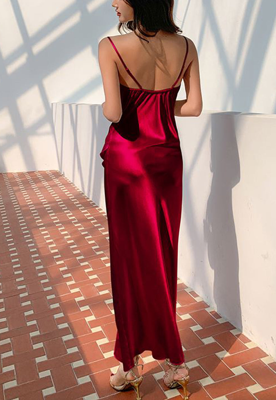 Vestido largo con dobladillo con volantes asimétricos