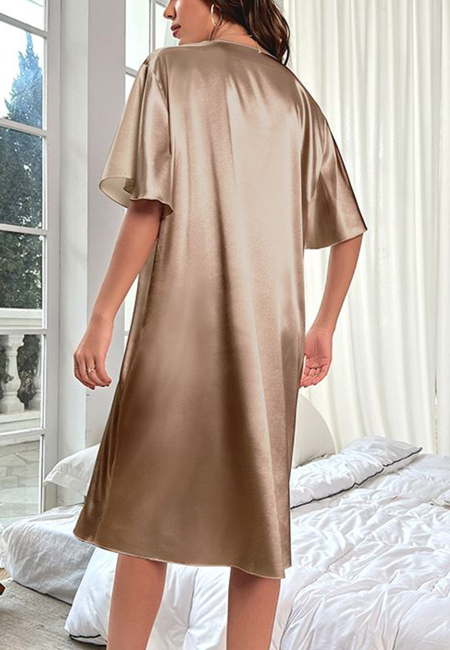 Vestido camisero con mangas onduladas