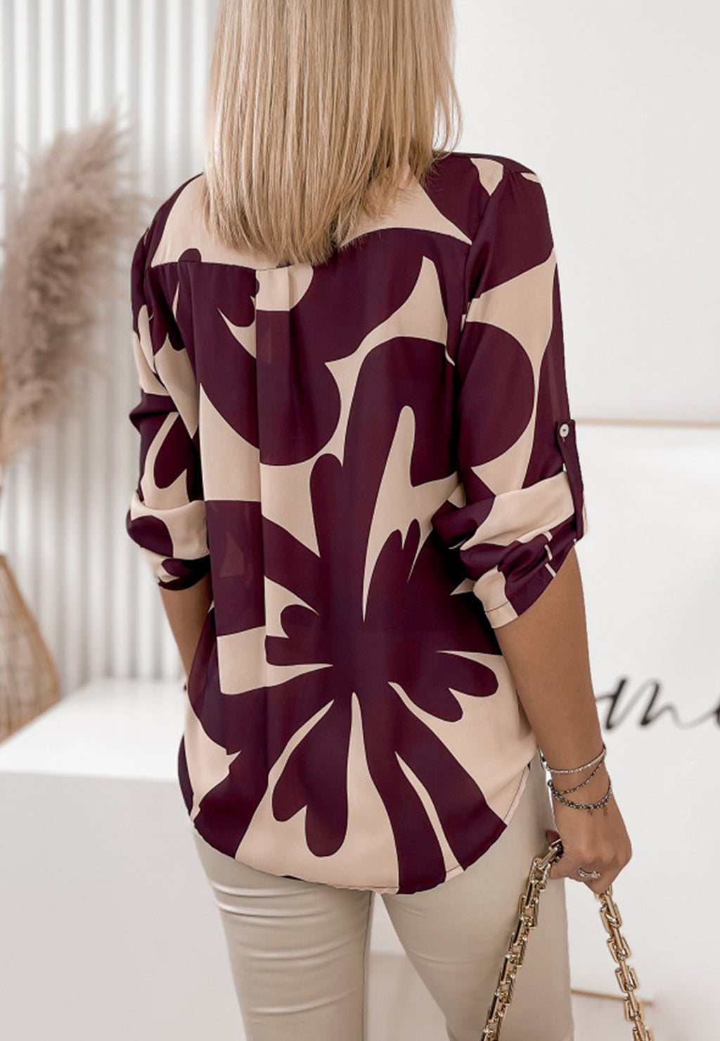 Blusa con cuello mandarín y mangas al codo