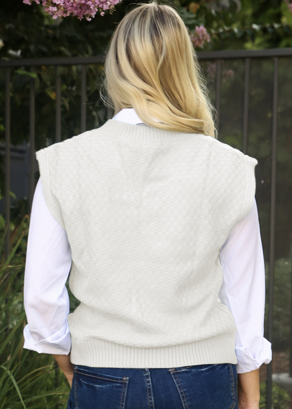 Chaleco tipo suéter con estampado geométrico en tonos pastel