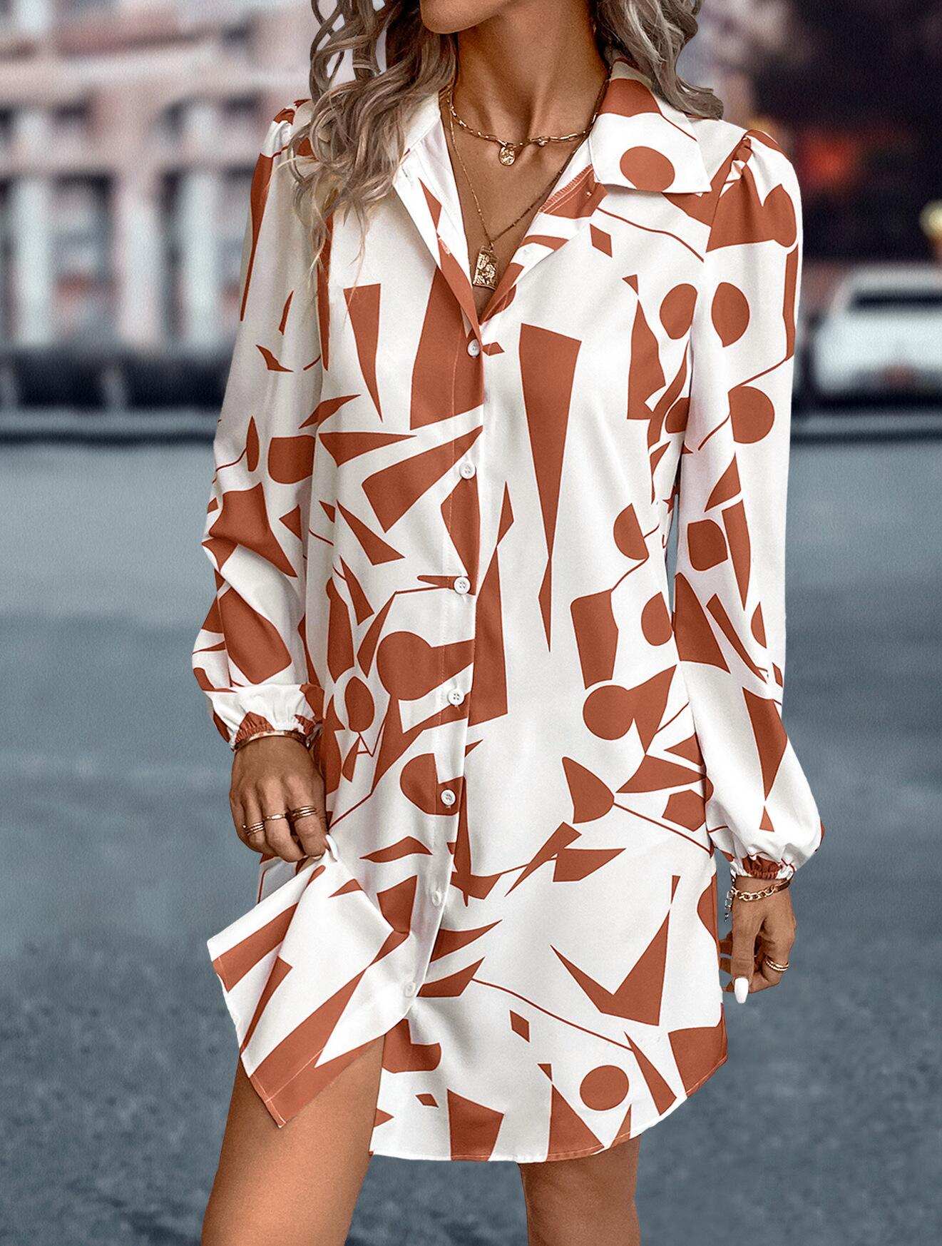 Vestido camisero con botones y estampado abstracto
