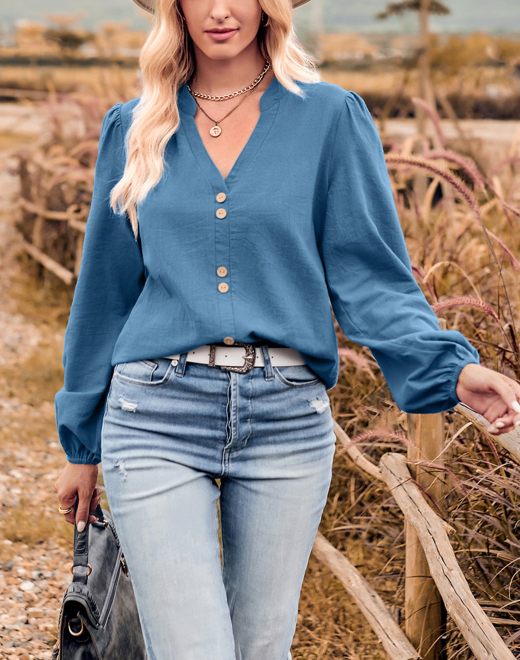 Blusa con detalle de doble botón