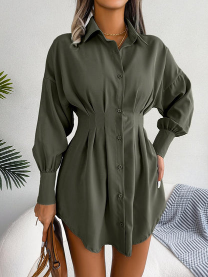 Vestido camisero con cintura con pinzas