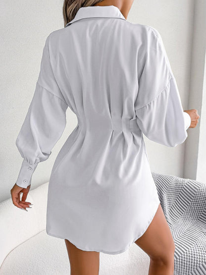 Vestido camisero con cintura con pinzas