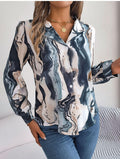 Camisa con botones y estampado abstracto