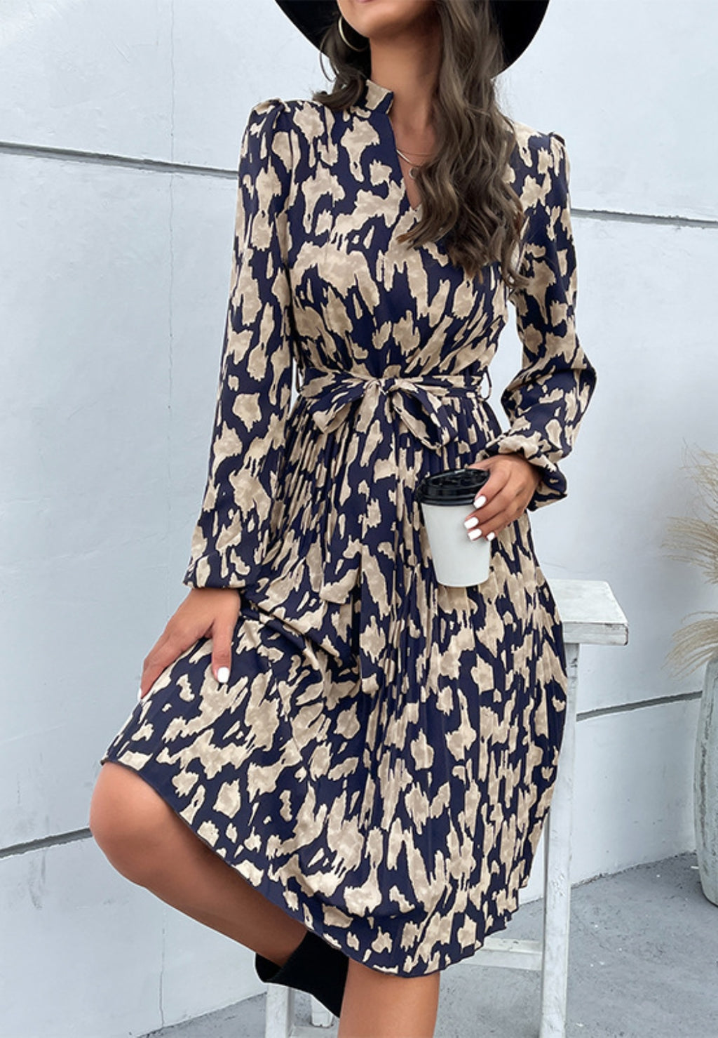 Abstract Print Stand Collar Dress