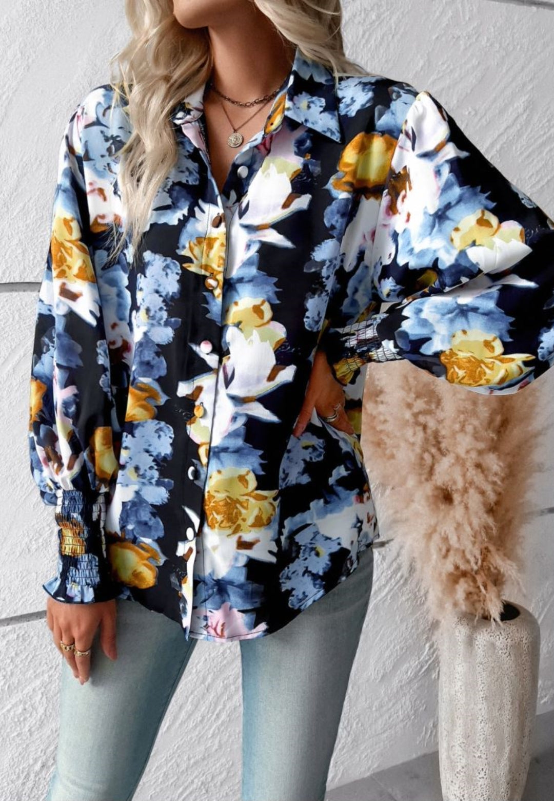 Camisa estampada con mangas de obispo