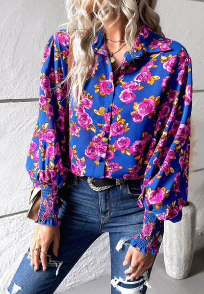 Camisa estampada con mangas de obispo