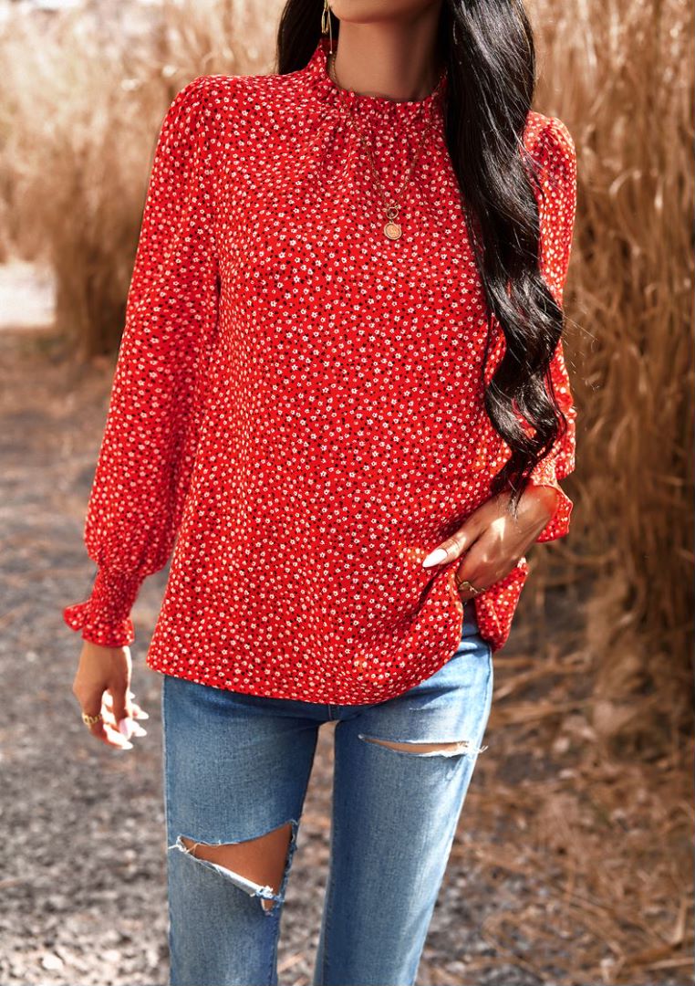 Blusa de manga larga con puños fruncidos