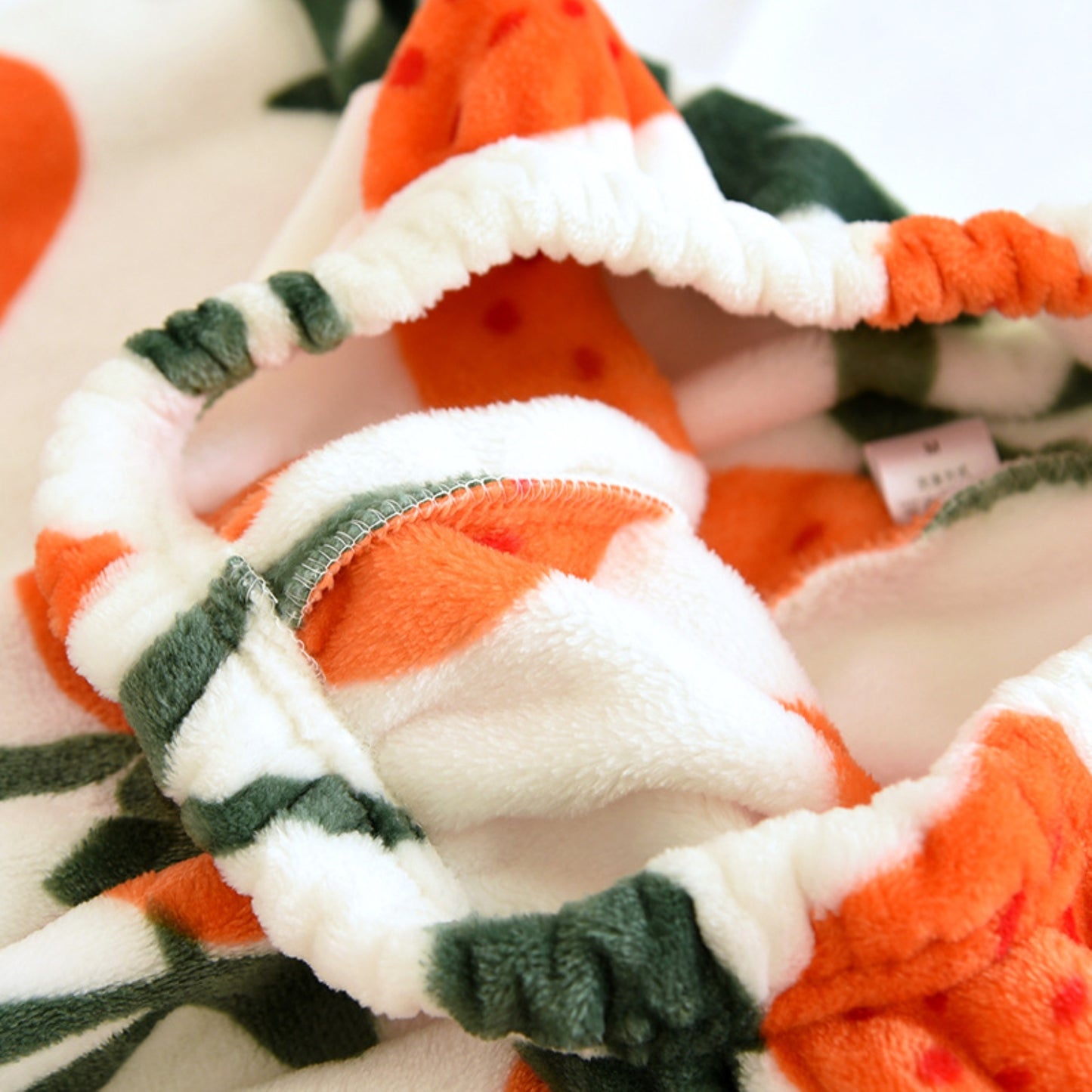 Contrast Fruit Pattern Pajama Coordinates