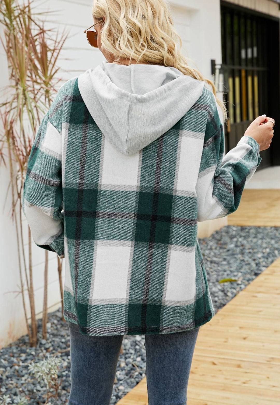Chaqueta con capucha y estampado de cuadros