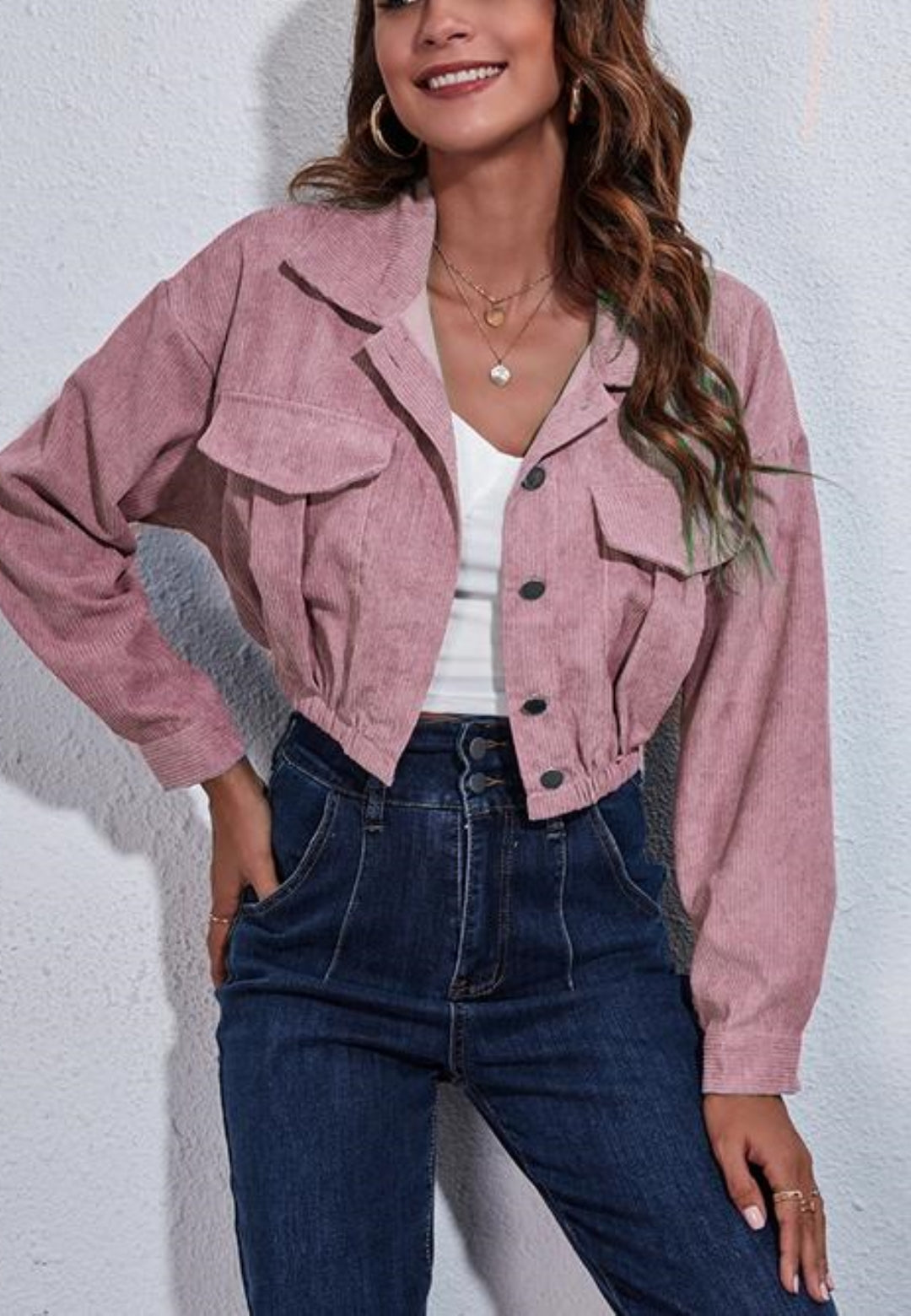 Chaqueta de pana corta con botones en la parte delantera