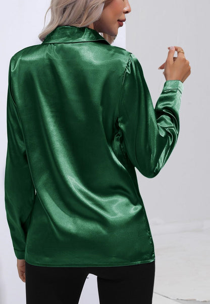 Camisa de satén con cuello abotonado