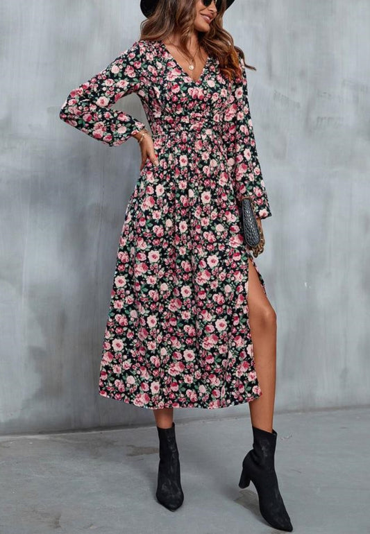 Vestido midi con abertura lateral y estampado floral