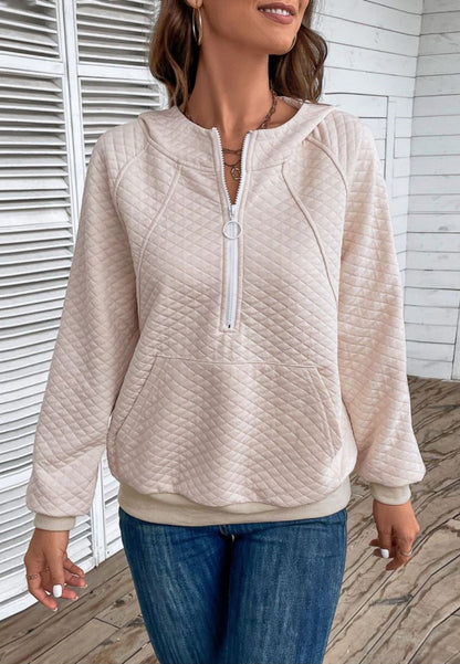 Sudadera con capucha acolchada y cremallera de un cuarto