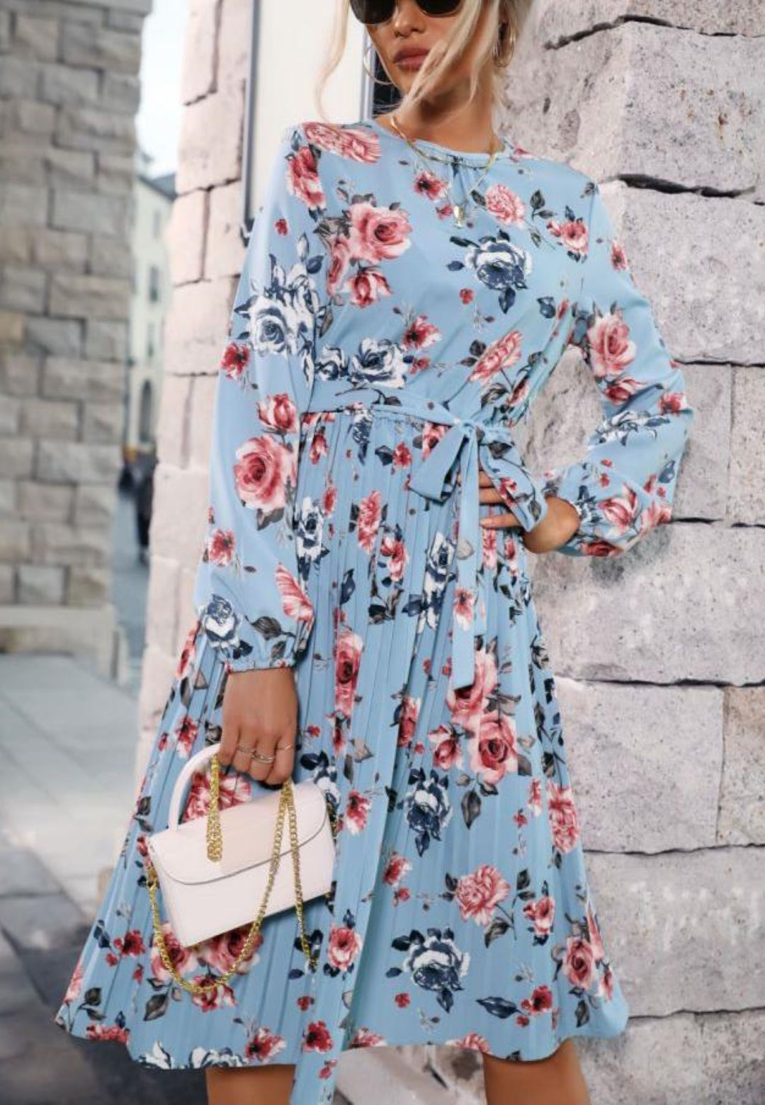 Round Neck Pleated Dress