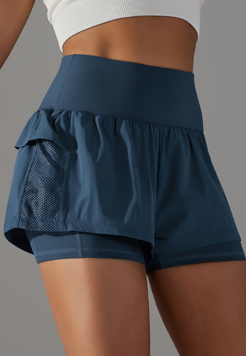 Pantalones cortos con volantes y cintura alta