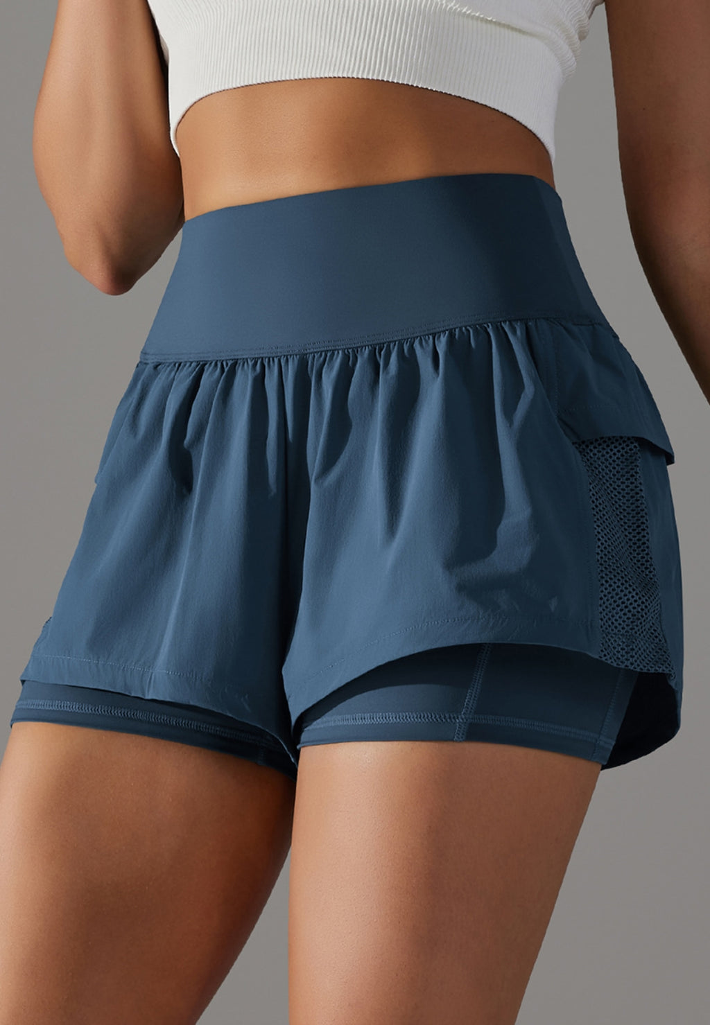 Pantalones cortos con volantes y cintura alta