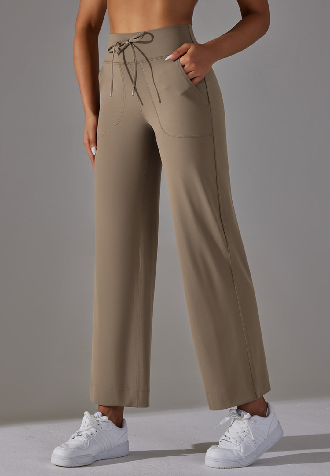Pantalones de pierna recta con lazo en la cintura