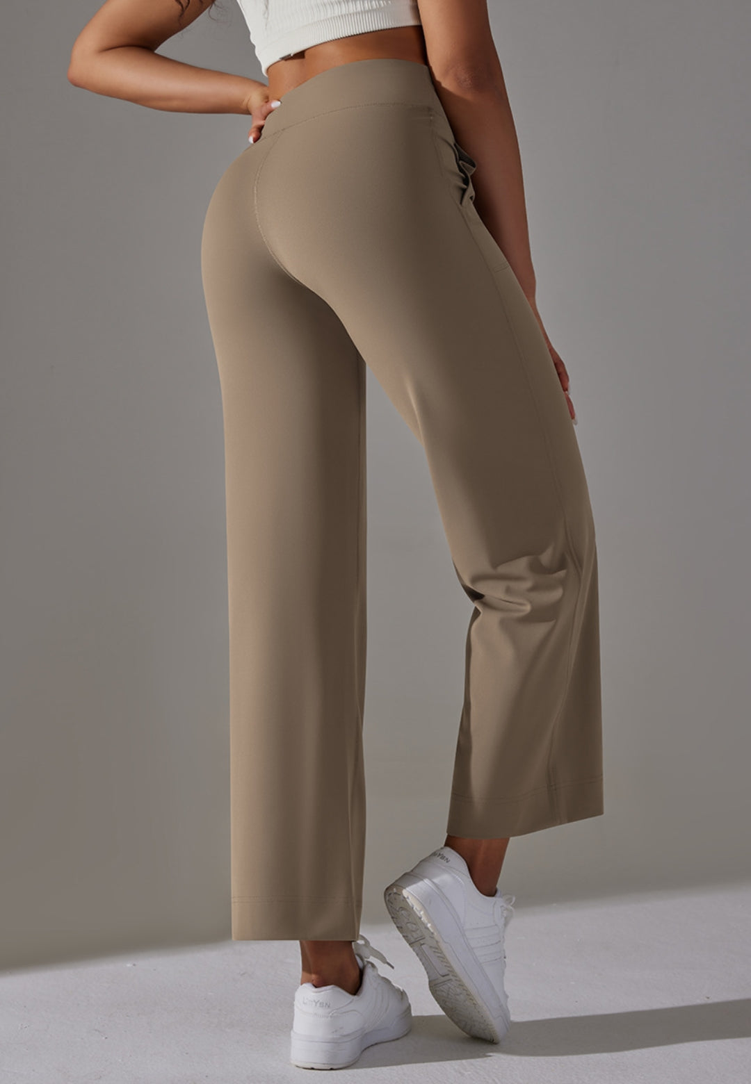 Pantalones de pierna recta con lazo en la cintura