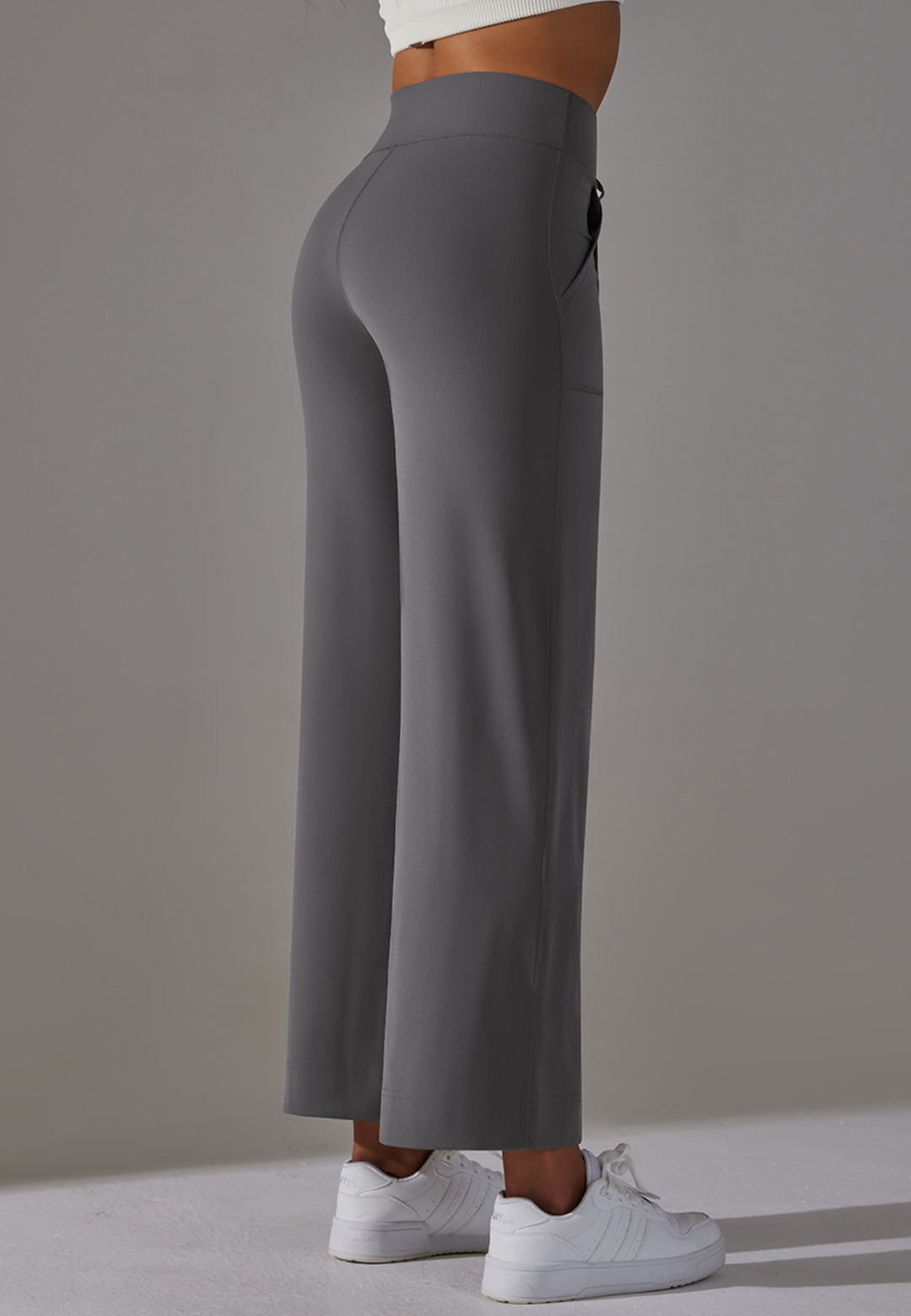 Pantalones de pierna recta con lazo en la cintura