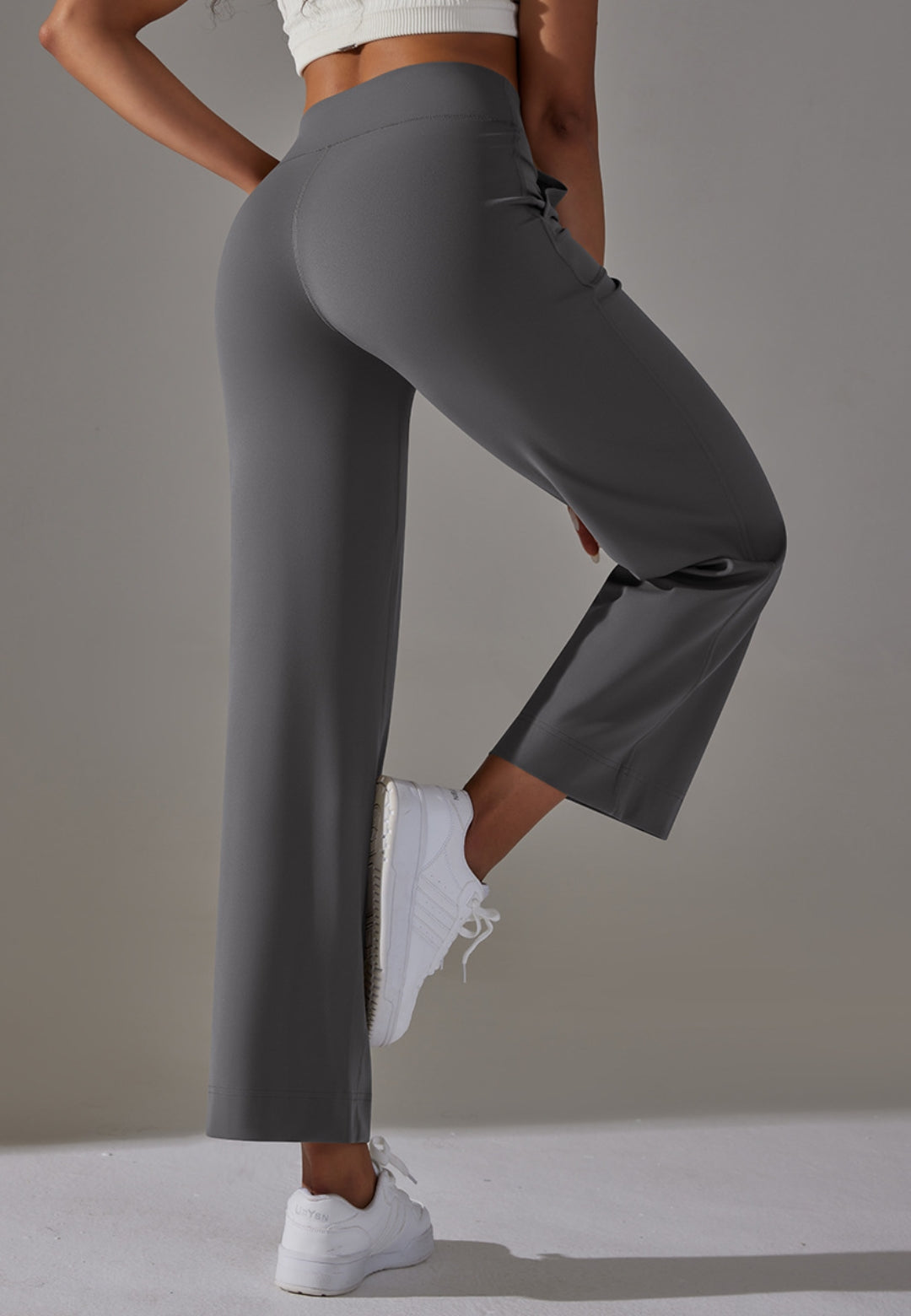 Pantalones de pierna recta con lazo en la cintura