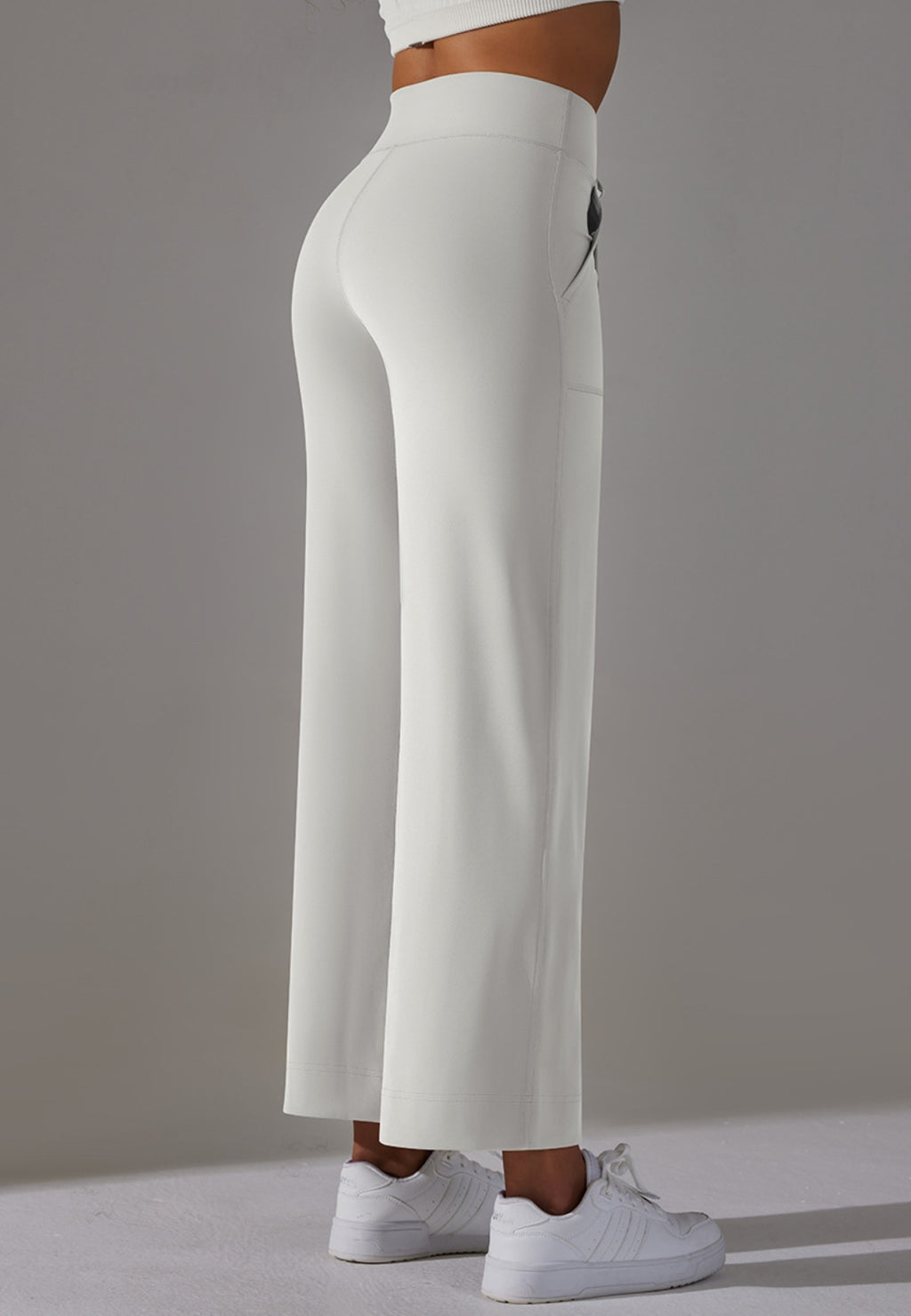 Pantalones de pierna recta con lazo en la cintura