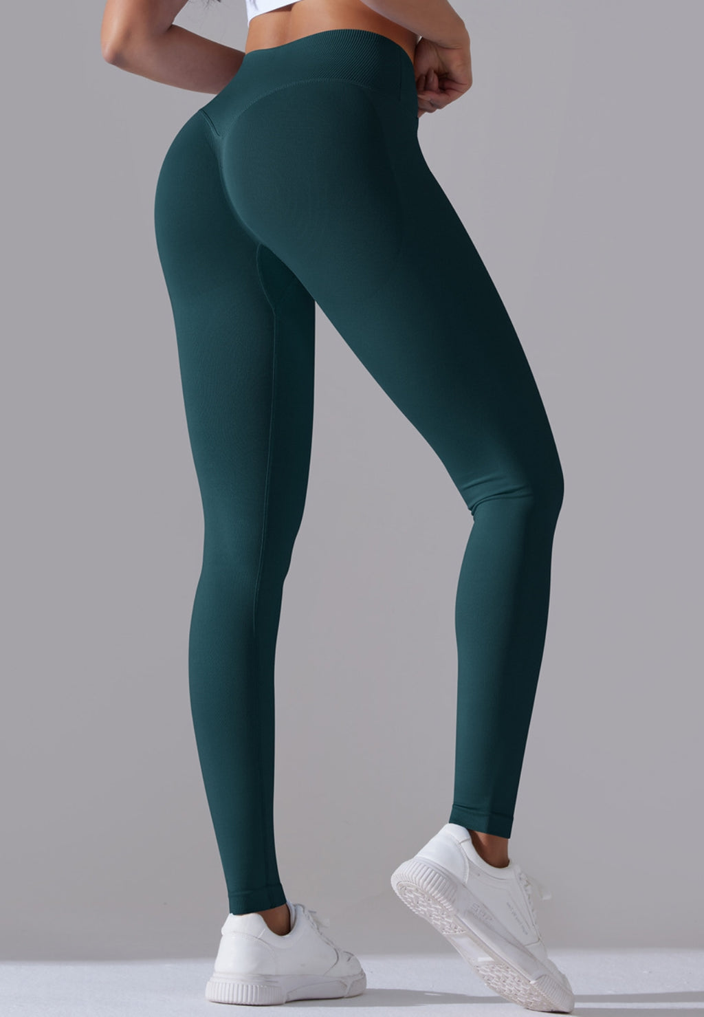 Leggings deportivos con cintura en V y canalé